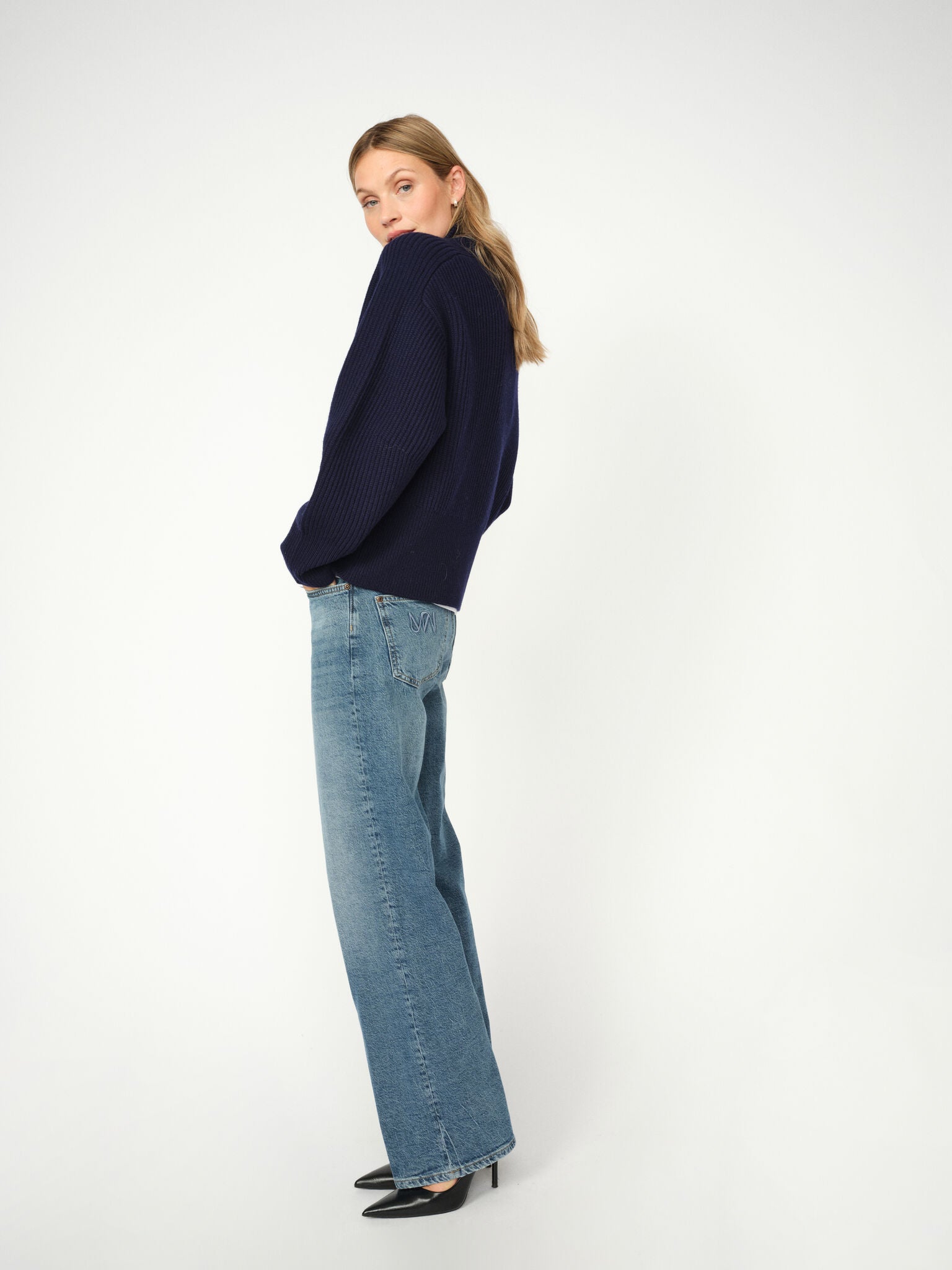 Modelshot / Vintage Blue / Detail